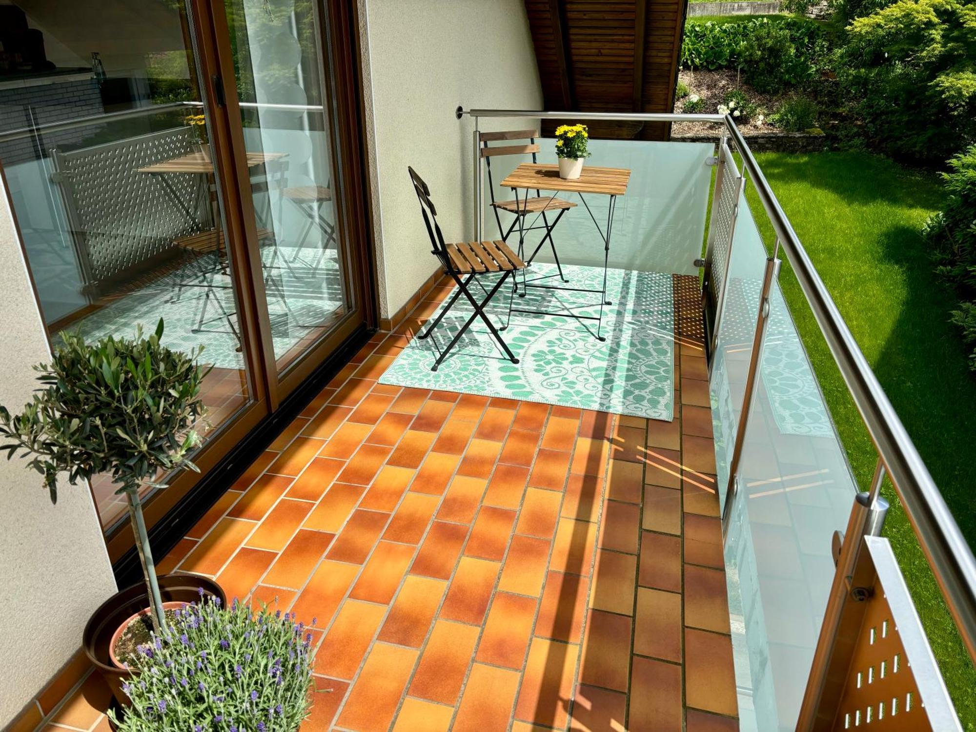 Apartment Minneburgblick Neckargerach ภายนอก รูปภาพ